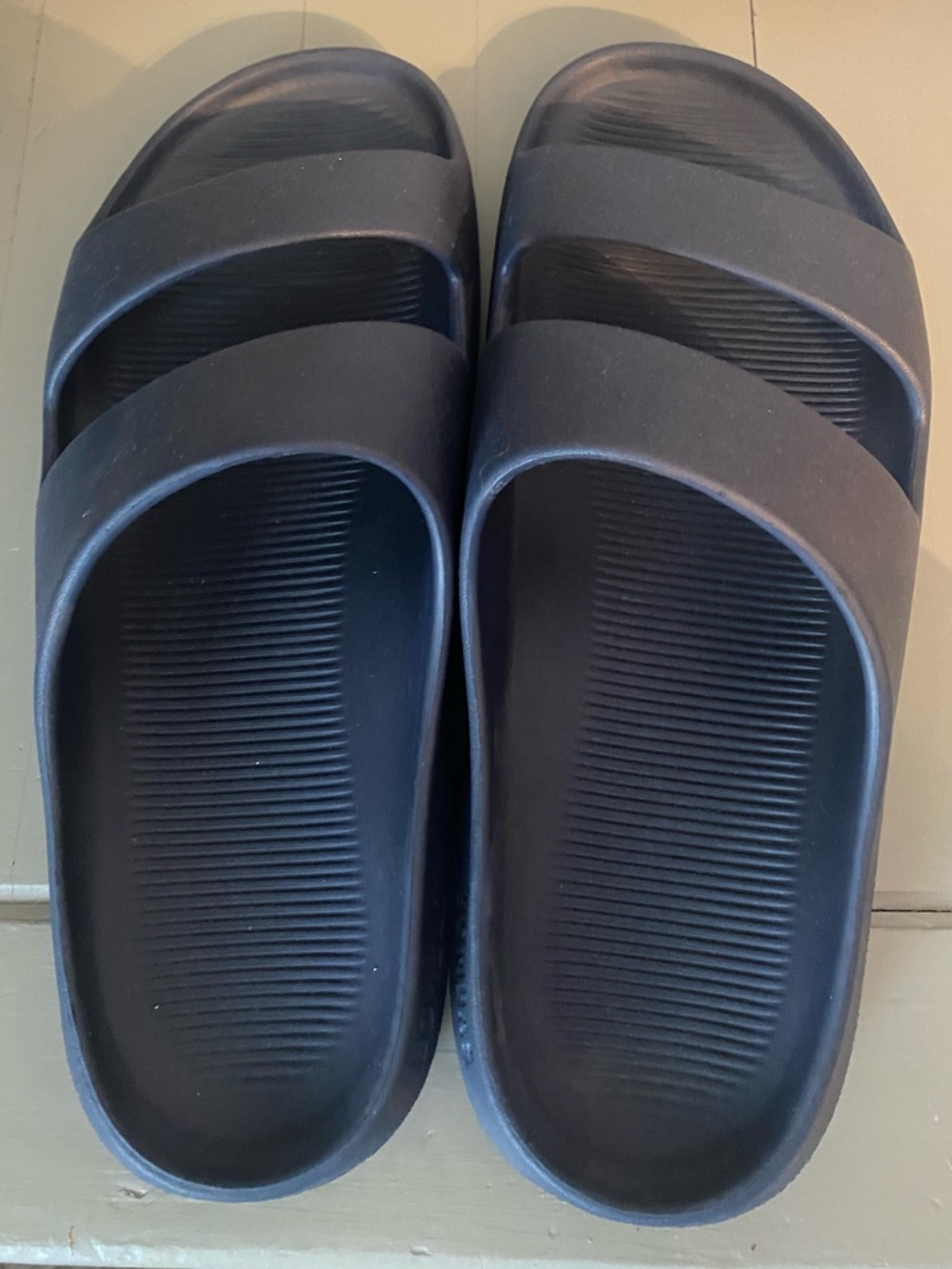 Bombas Navy Blue Friday Sandals